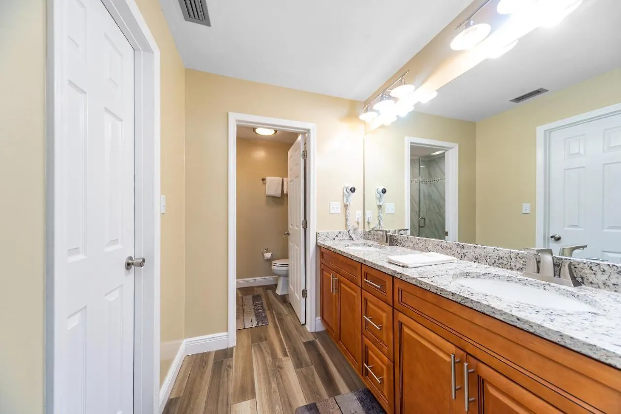 Edgewater Villa 2112 Panama City Beach Apartment